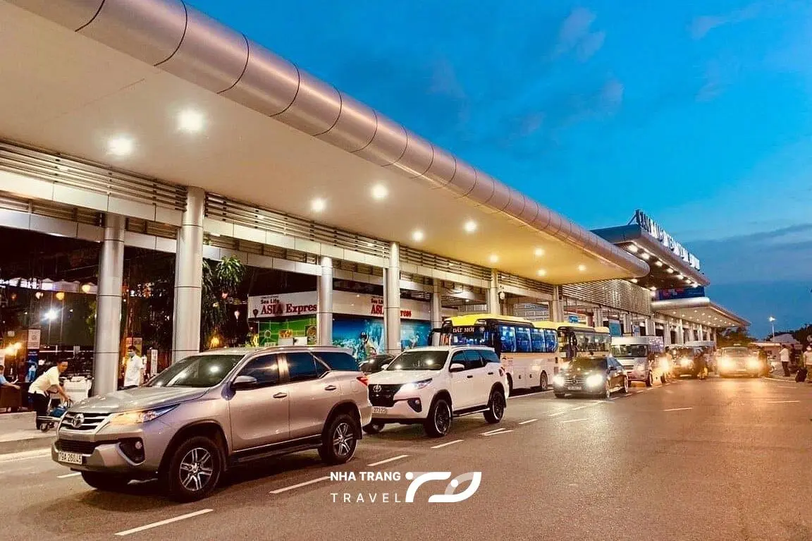 Dịch vụ taxi Cà Ná đi sân bay Cam Ranh